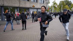 Locoburgemeester Den Haag: met dit geweld is grens overschreden