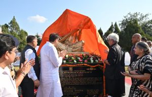 LG Sinha unveils statue of Acharya Abhinavagupt