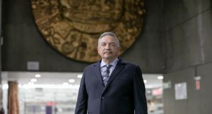 Alberto Beingolea: “Si insisten en no dar [las facultades], le están complicando la vida al Perú”