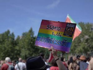 Une association laïque LGBT excommuniée de la Gay Pride de Paris
