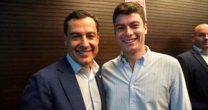 Los paracaidistas de Juanma Moreno (I): Mairena del Aljarafe estrena candidato sin arraigo