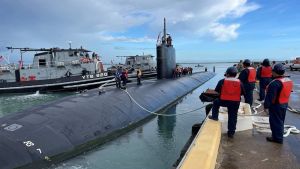 Not Only Can’t America Build Submarines, It Can’t Retire Them, Either