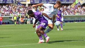 Fiorentina-Napoli 1-1, Jimenez risponde a Gilmour. Tra viola e azzurri vince il caldo
