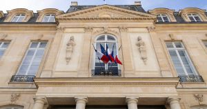 Présidentielle : face aux bouleversements du monde, l’illusion du «pré carré» français