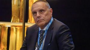 Lite sugli investimenti a Marina: 