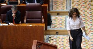 Seis millones, una subasta desierta y 224 páginas que no explican el ático de Ayuso