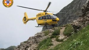 Escursionista americano ruzzola tra le rocce sull’Antelao