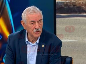 Политици от ГЕРБ и ИТН изплуваха в МантинелиГейт, с пари със сакове купувани самолетни билети