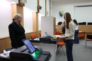 CIK objavio video priloge ‘Kako pravilno označiti glasačke listiće’