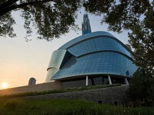 Opinion: Human rights museum director should be fired