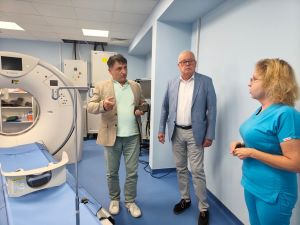 Народният представител проф. д-р Владимир Гончев проведе работна среща в УМБАЛ-Бургас