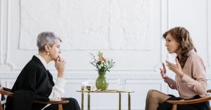 The Similarities Between Therapy and Dating