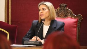 La Fiscalía pide dos años y medio de inhabilitación para la alcaldesa de Alcalá por filtrar una nota policial para 'salvar' a Ayuso