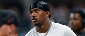 High-Profile Quarterback Makes Risky NFL Return After Serious Injury