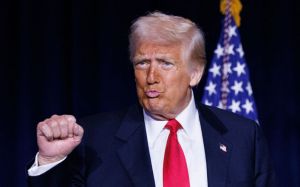 Trump calls himself a genius. American voters disagree