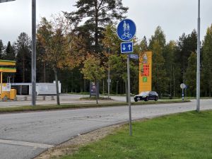 Lukijan mielipide: Polttoainehinnoilla suomalaiset kyykkyyn