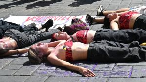 India, Sudáfrica y México: violencia femenina