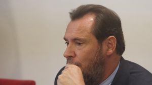 El ministro del insulto y la soberbia