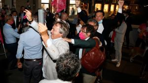 Processo a Brugnaro per le spese elettorali: scontro sui testimoni. C’è una lista di cento nomi