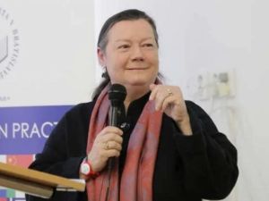 Извънредно! Откриха посланичката на Португалия мъртва в дома си в София