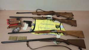 Caneva, a 89 anni finisce nei guai: deteneva fauna selvatica protetta e munizioni, sequestrate le trappole