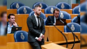 PVV-Kamerlid weigert mee te werken aan onderzoek naar zijn AI-afbeeldingen van Frans Timmermans