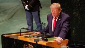 Trump roept bij VN op om de druk op Iran op te voeren