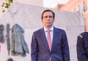 Almeida entregó 800.000 euros a la bulosfera en 2025