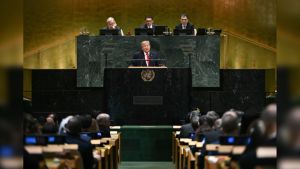 Trump roept landen op het ‘kwaadaardige’ Internationaal Strafhof de rug toe te keren