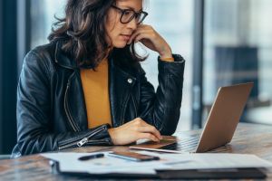Confession d’une milléniale en IA