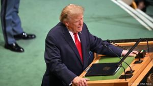 Poetin volgens Trump bereid tot gesprekken over beëindigen oorlog