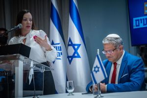 Ben Gvir demands role of defense minister in next government, Gotliv as justice minister