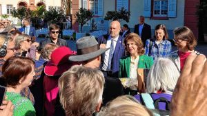 Königin Silvia kommt auf die Insel Mainau. Das müssen Sie über den royalen Besuch wissen