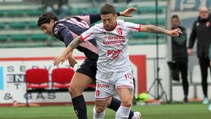 Calcio Padova, il Papu Gomez vola a Dubai: firma imminente