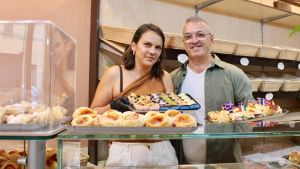 Riapre il forno a Ponticelli, Stefano e Anamaria: 
