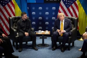Zelensky donne des gages à Trump, Israël répond à Macron sur Gaza, législatives au Maroc… Notre récap de l’actualité internationale