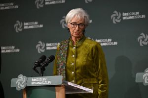 Triple mortal para los bancos centrales: inflación, PIB y deuda