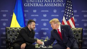 Trump: “Putin fermi la guerra”. Poi vede Zelensky: “Presto la pace”. Il discorso autocelebrativo all’Onu