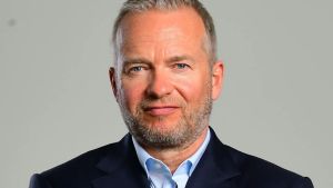 Lars Tvede efter dommedagsprofeti: AI er det bedste, der er sket for menneskeheden