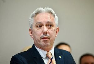 Kome isporučiti račun ako izbore uzme Komšićev nusprodukt Kovačević?