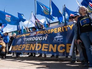 Bell: Bombshell report shows huge costs of Alberta separating from Canada