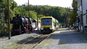 Abenteuer und Panorama auf alter Diesel-Lok: Blumberg wird zum Eldorado für Zug-Fans