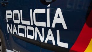 Brutalidad policial en el desahucio de Maricarmen: vecinas arrastradas, porrazos y hasta gas pimienta