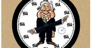 El reloj atrasado de la política