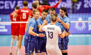 (SPREMLJAMO) Slovenija korak od polfinala, proti Belgiji vodi z 2:0