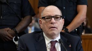 Weinstein krijgt 15 jaar cel voor misbruik productieassistent