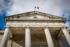 Pau : ils squattent son logement et lui cassent les côtes « pour rigoler »