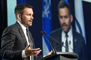 Dire pourquoi il faut un référendum