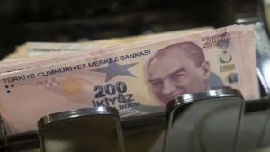 Az kaldı, bir ayda 1 trilyon lira İç borç ödemeye az kaldı!