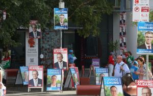 Can Australia curb big-money elections without shutting out new candidates?